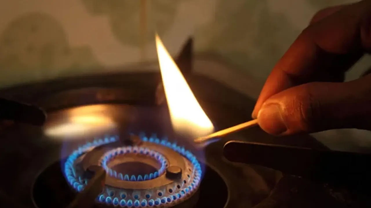 শুক্রবার ২২ ঘণ্টা গ্যাস থাকবে না যেসব এলাকায়