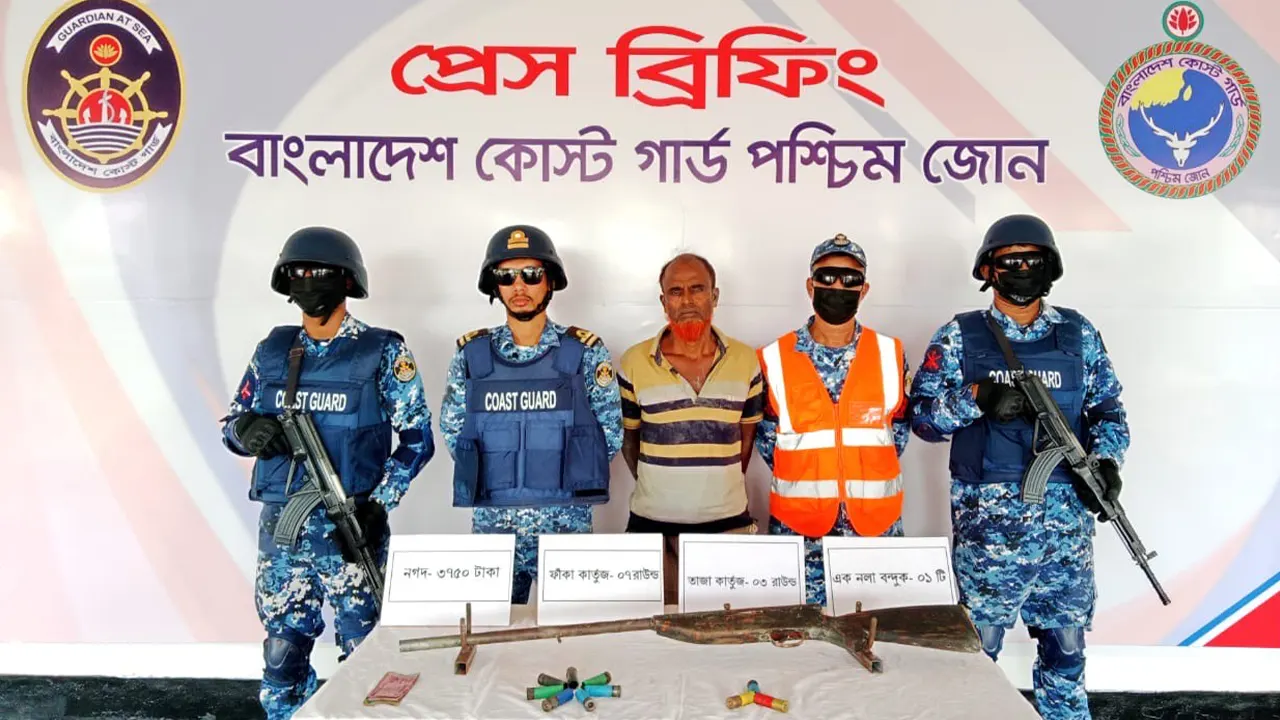 অস্ত্র-গুলিসহ দুলাভাই বাহিনীর সদস্য গ্রেপ্তার