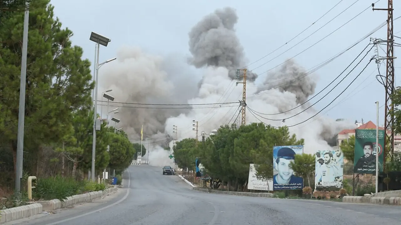 মধ্যপ্রাচ্যের এক দেশে সিরিজ হামলা ইসরায়েলের