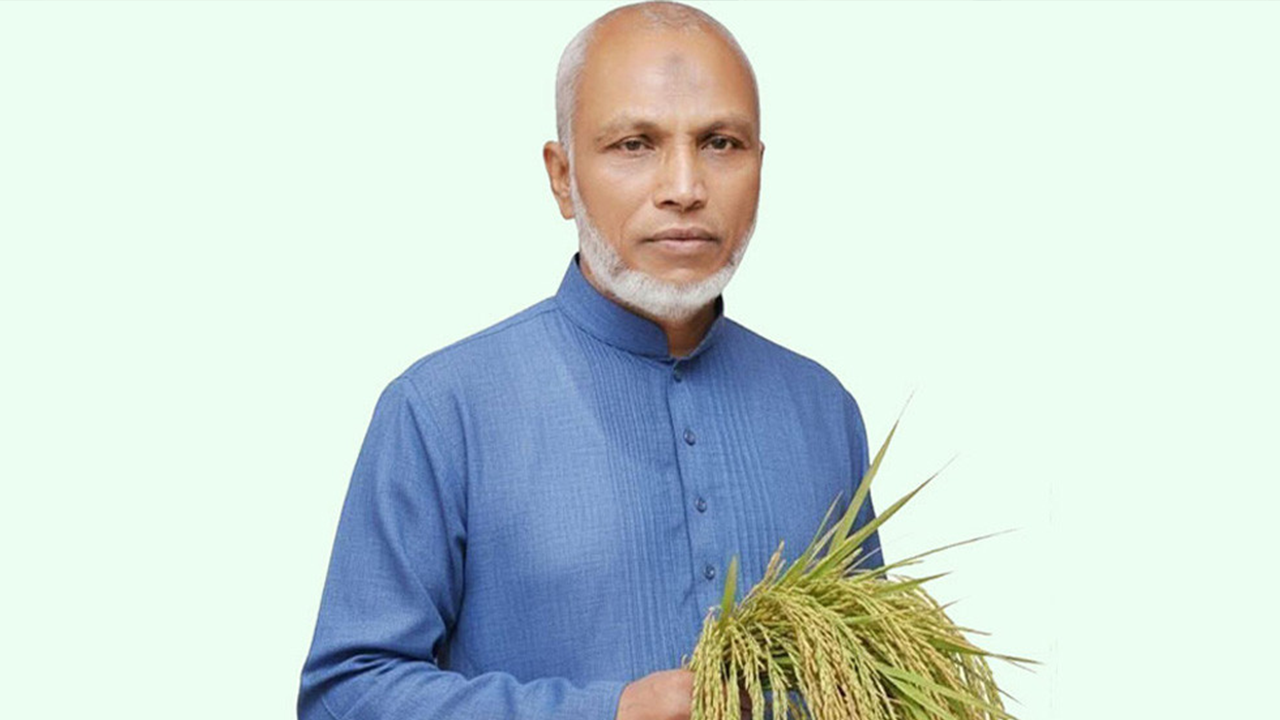 গণসংযোগে গুলিবিদ্ধ এরশাদ উল্লাহকে আনা হয়েছে ঢাকায়