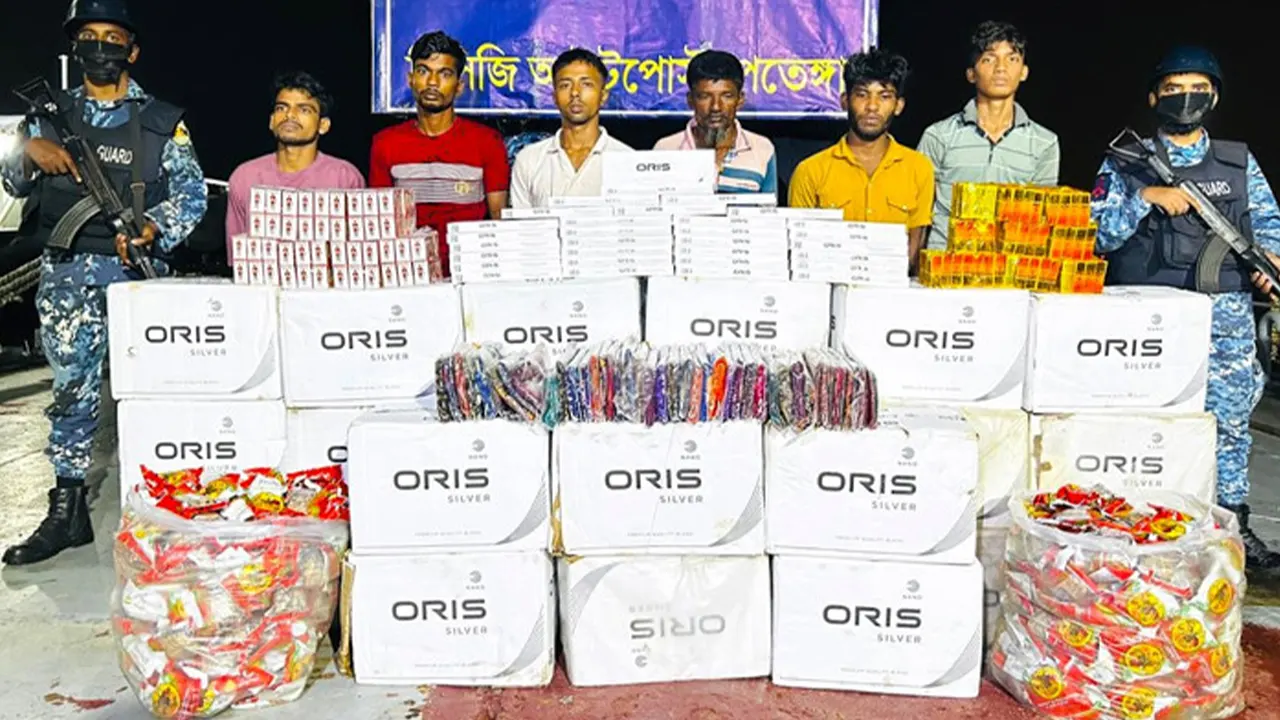 পতেঙ্গায় ২৬ লাখ টাকার বার্মিজ পণ্যসহ আটক ৬