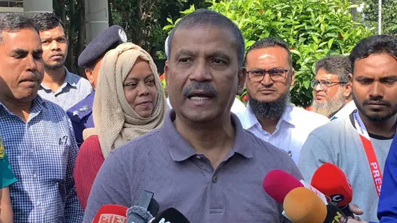 নির্বাচন নিয়ে কথা বলতে রাজশাহী আসিনি : আসিফ নজরুল