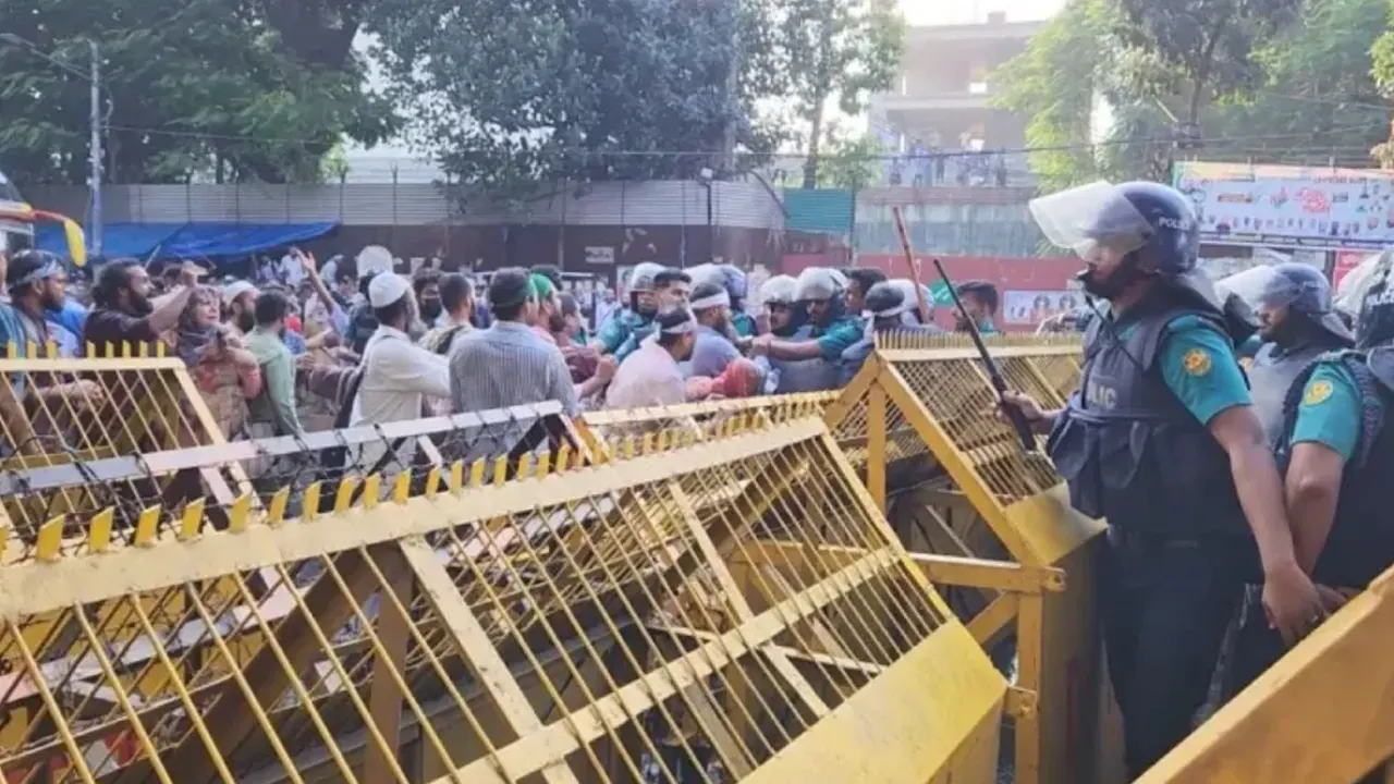 এবার অনির্দিষ্টকালের জন্য পাঠদান বন্ধের ঘোষণা শিক্ষকদের