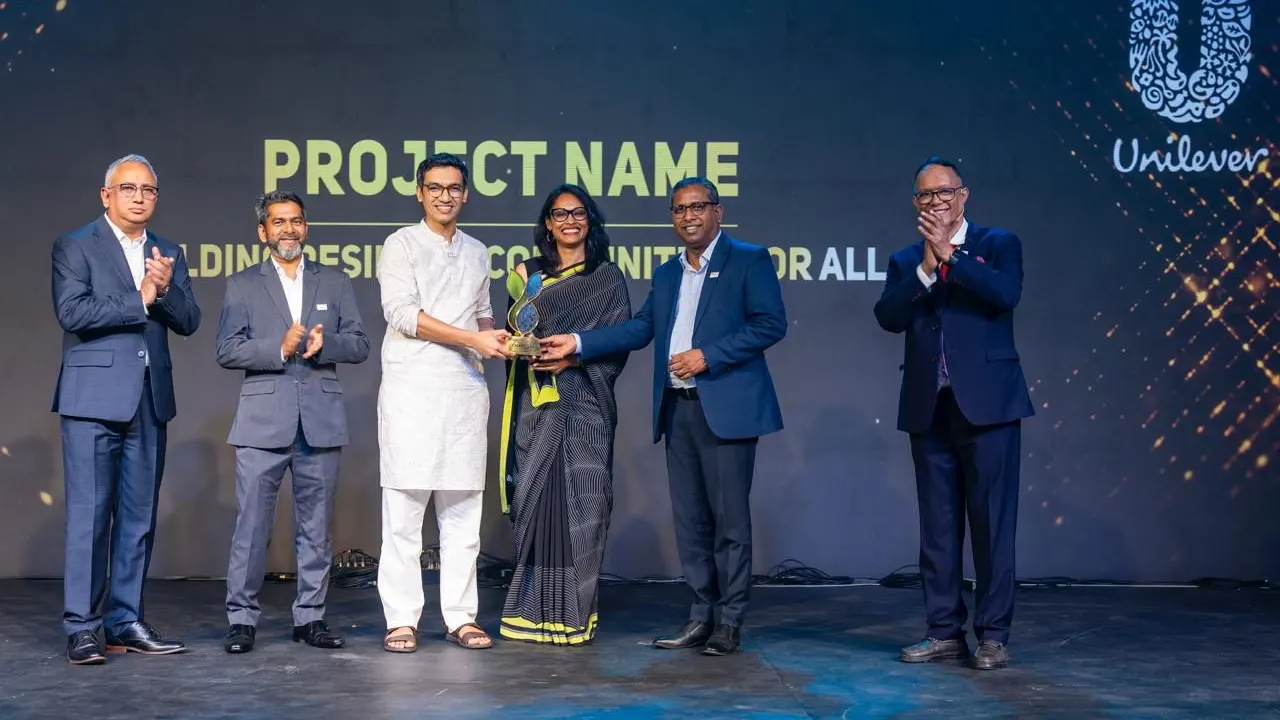 ফিকি সাসটেইনেবিলিটি গেম চেঞ্জার অ্যাওয়ার্ড ২০২৫-এ কমিউনিটি ইমপ্যাক্ট বিভাগে চ্যাম্পিয়ন ইউনিলিভার বাংলাদেশ