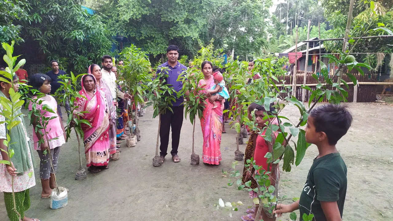 সন্তানের জন্মে ব্যতিক্রমী উদ্‌যাপন