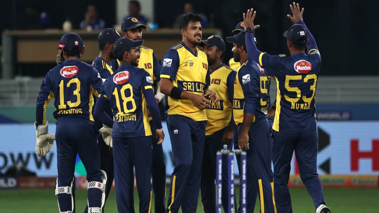 পেসার মালিঙ্গাকে নিয়ে দল ঘোষণা শ্রীলঙ্কার