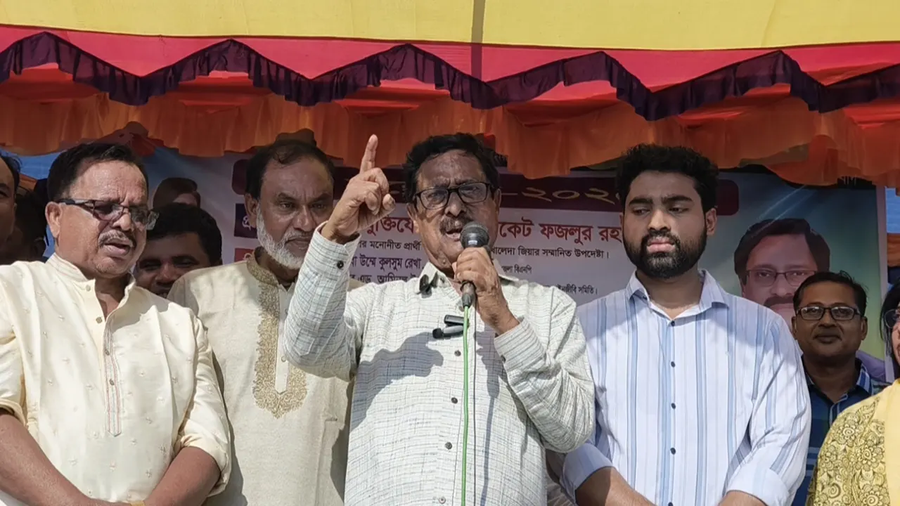 এই ‘ফজু পাগলা’র জন্য সারা দেশের মানুষ পাগল : ফজলুর রহমান