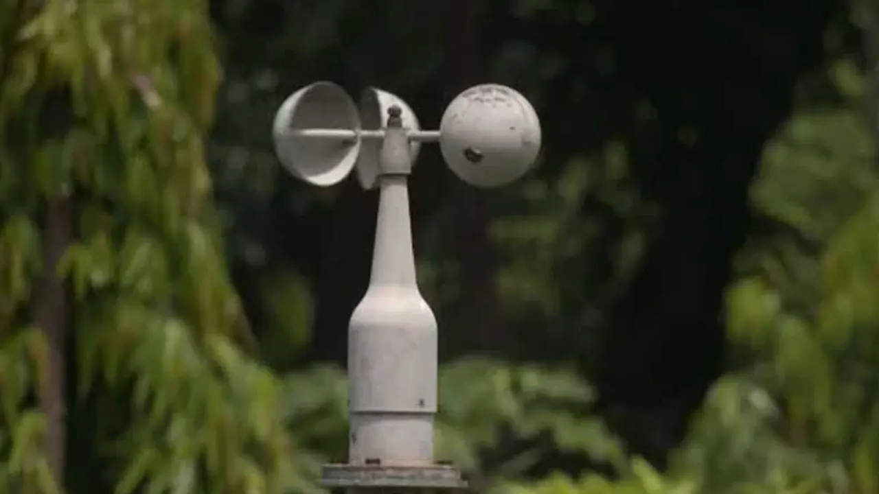 শুষ্ক থাকবে ঢাকার আবহাওয়া, কমবে তাপমাত্রা 