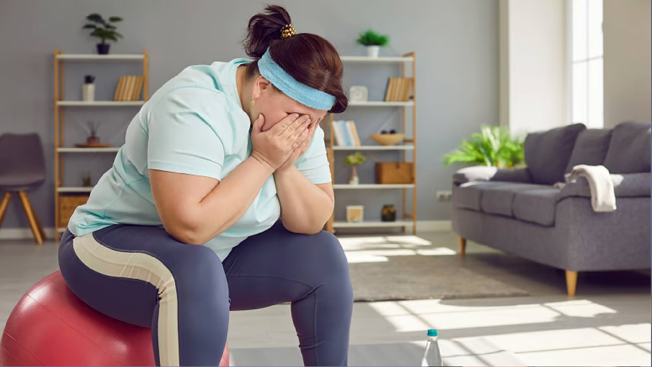 ওজন বাড়তে থাকলে প্রথমে জানান দেয় শরীরের কোন অংশ? জানলে অবাক হবেন