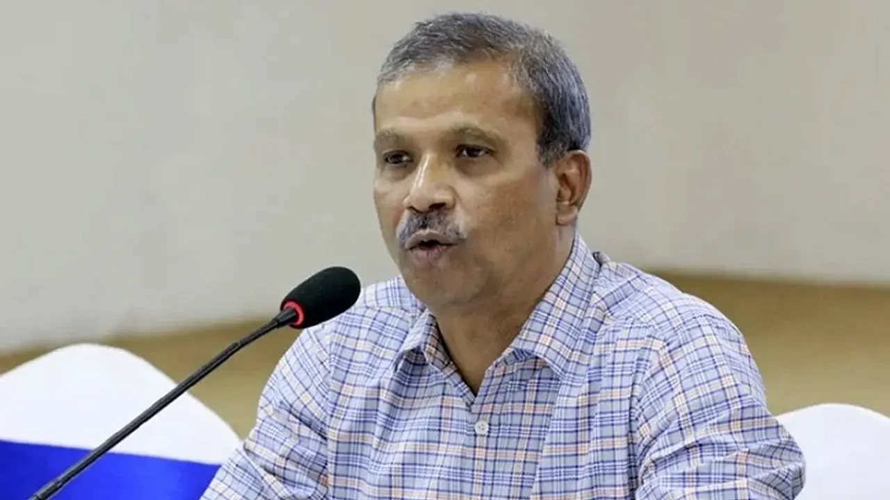 তিন-চার দিনের মধ্যেই জুলাই সনদ বাস্তবায়নের বিষয়ে পরিষ্কার জানা যাবে : আসিফ নজরুল