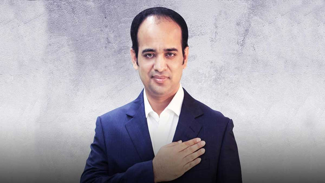 ইভ্যালির রাসেলের কারাদণ্ডসহ অর্থদণ্ড