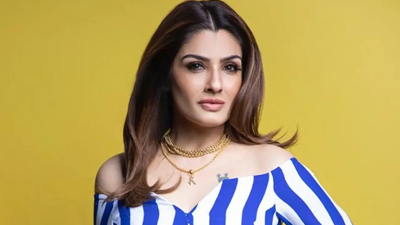 মোদির মায়ের চরিত্রে রাভিনা ট্যান্ডন