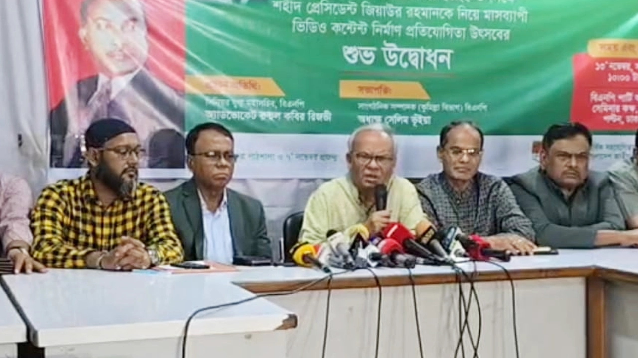 লকডাউনের নামে আ.লীগ মানুষ পুড়িয়ে মারছে : রিজভী