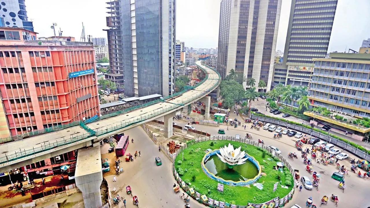 রাজধানীর শাপলা চত্বর। ছবি: সংগৃহীত