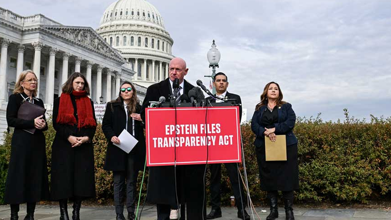 ​​​​​​​এপস্টাইন ফাইলস প্রকাশের অনুমোদন দিয়েছে মার্কিন কংগ্রেস