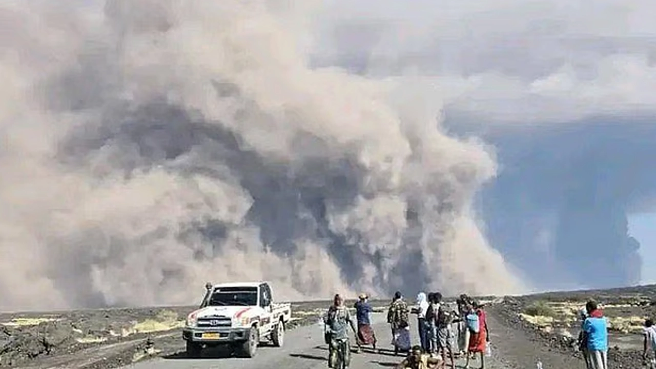 ইথিওপিয়ায় ১২ হাজার বছর পর নিষ্ক্রিয় আগ্নেয়গিরির অগ্ন্যুৎপাত