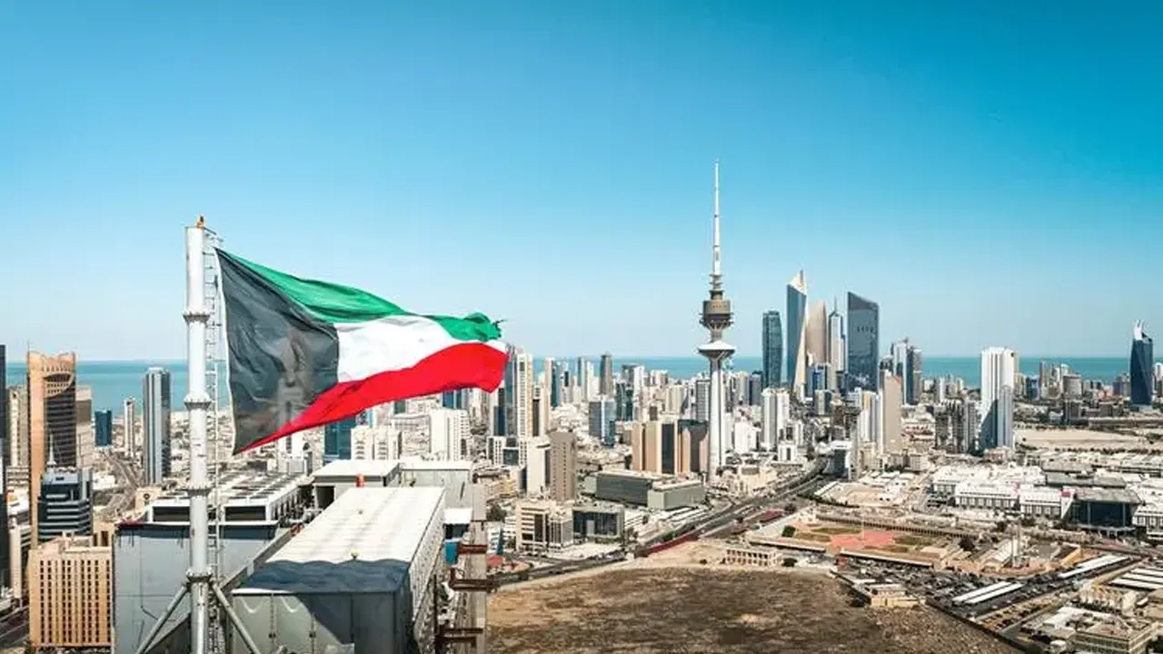 প্রবাসীদের জন্য কঠোর সিদ্ধান্ত কুয়েতের, ডিসেম্বরে কার্যকর