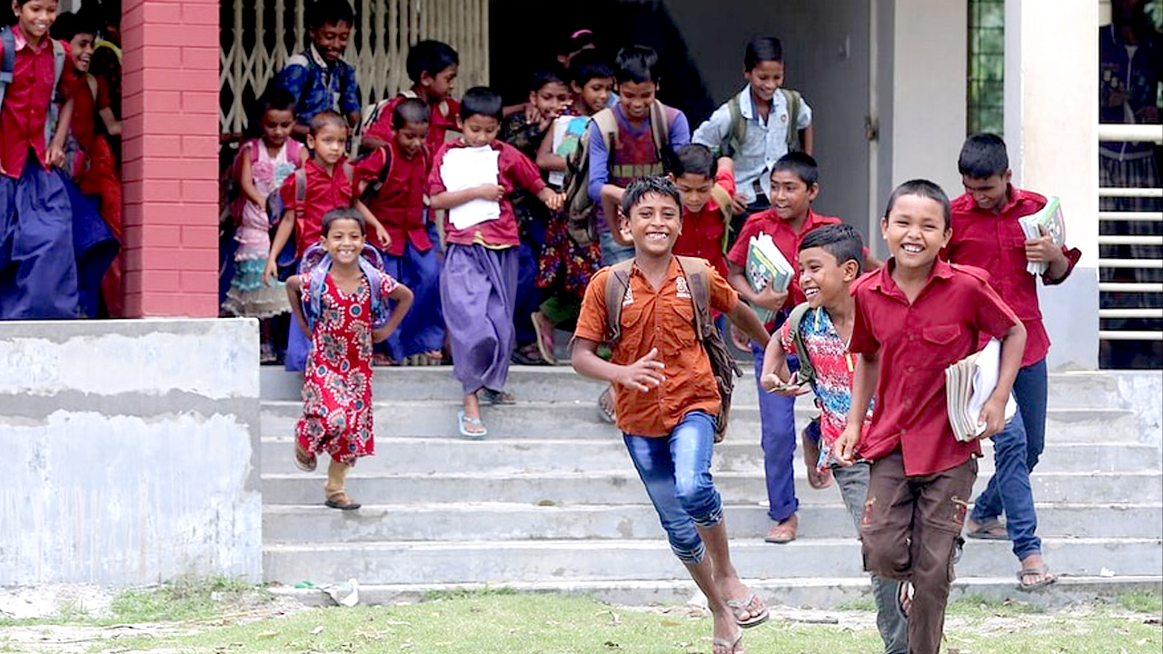 একটানা লম্বা ছুটিতে দেশের সব শিক্ষাপ্রতিষ্ঠান