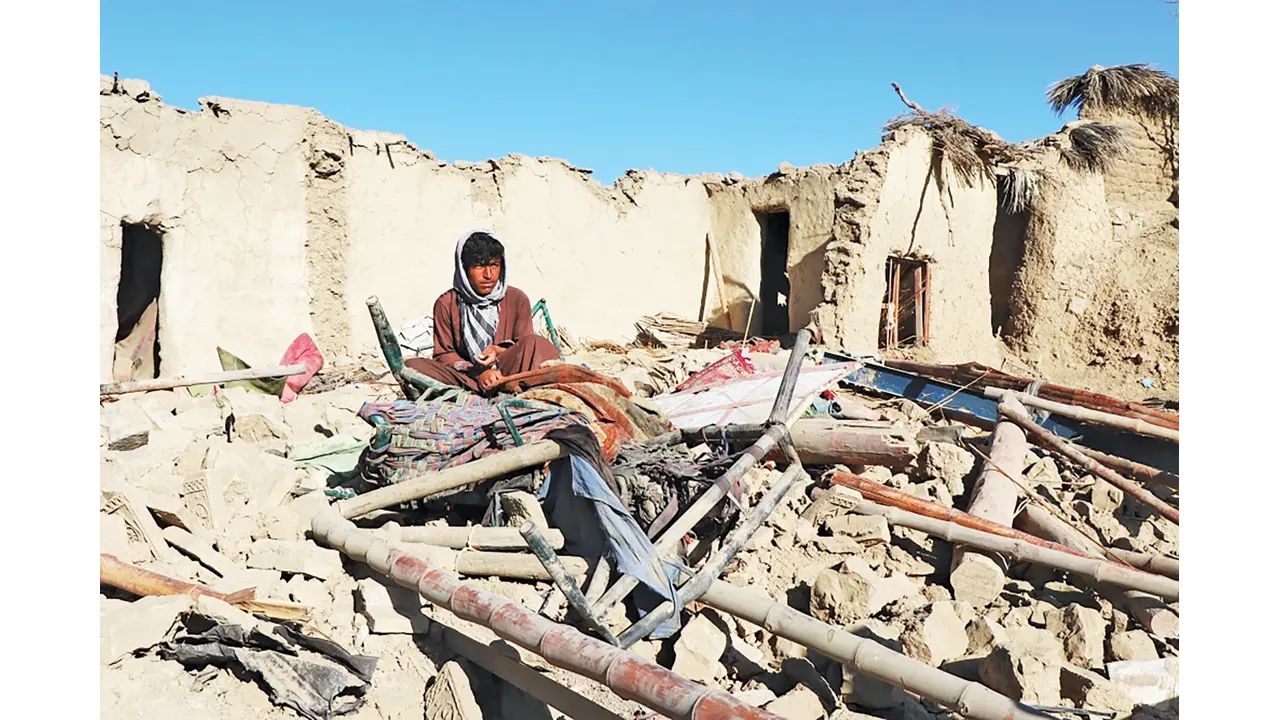 পাকিস্তান-আফগানিস্তান ফের যুদ্ধের শঙ্কা