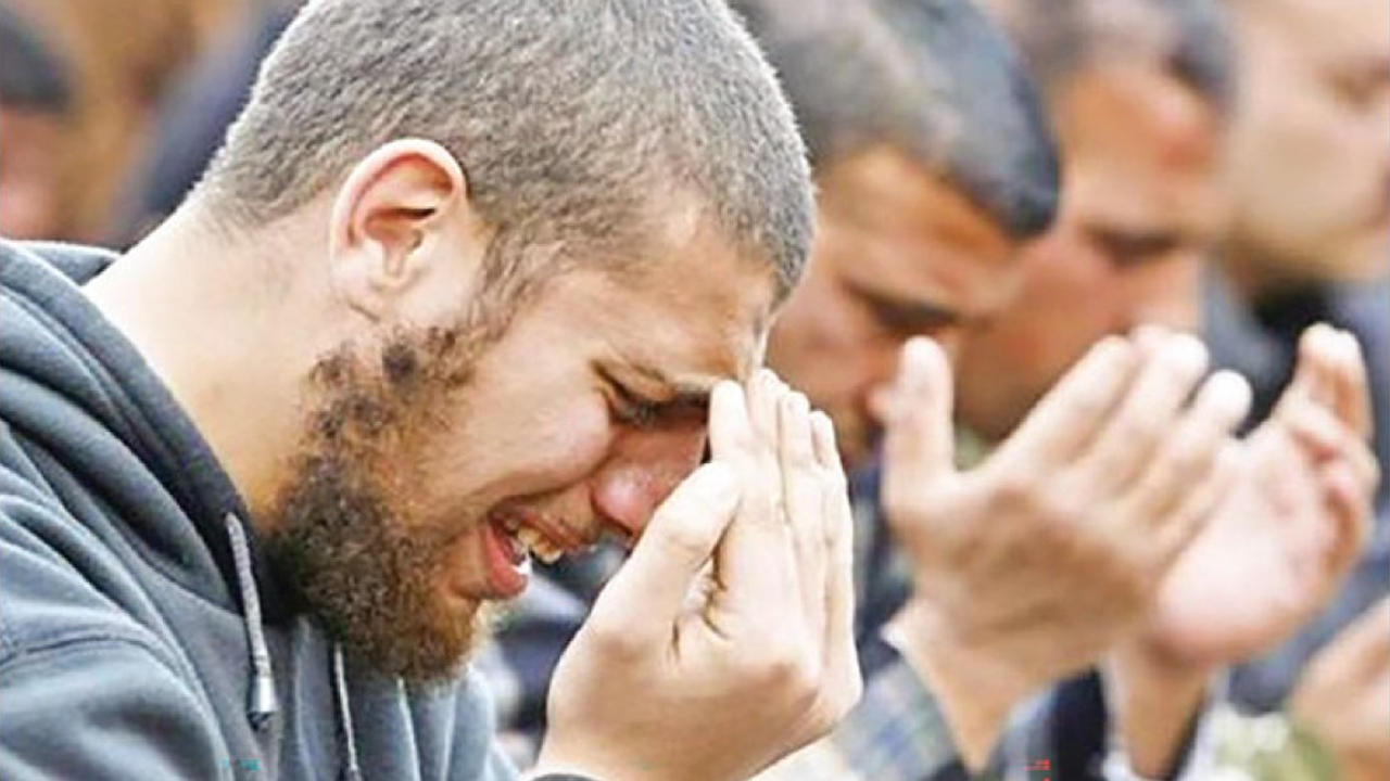 মৃত ব্যক্তির জন্য বিলাপ করে কান্না করেন? জানুন এতে কী হয়