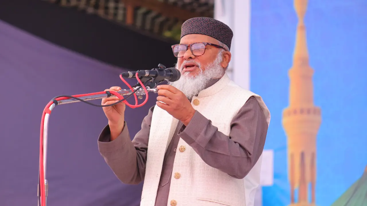 সুযোগ এসেছে ৫৪ বছর পর হাতে হাত ধরার : ধর্ম উপদেষ্টা