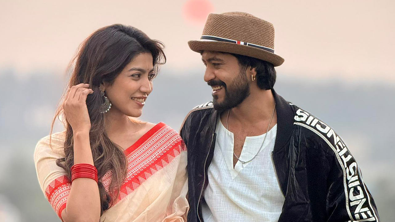 বিজ্ঞাপনের নতুন জুটি