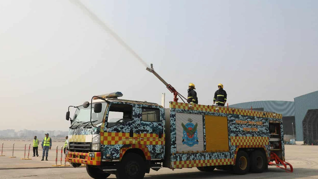 শাহজালালে ‘এয়ারপোর্ট মিনি ফায়ার এক্সারসাইজ-২০২৫’ সম্পন্ন