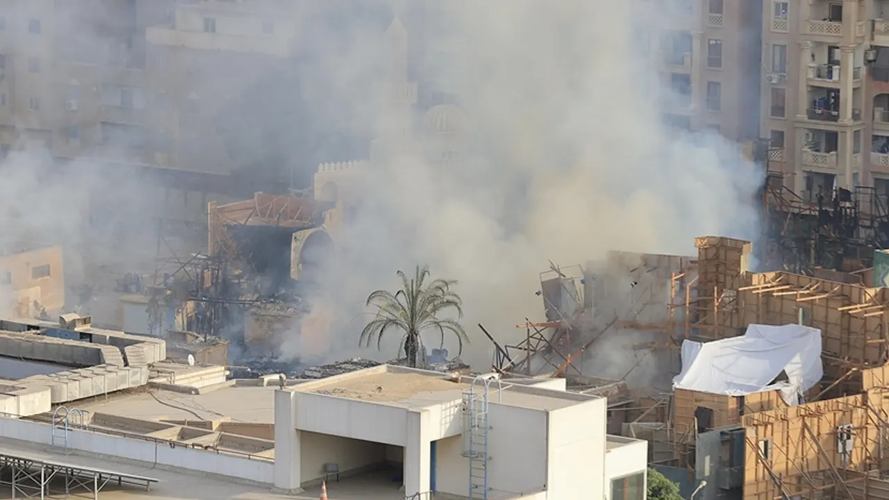 জাকার্তায় সাততলা অফিস ভবনে আগুন, নিহত ১৭