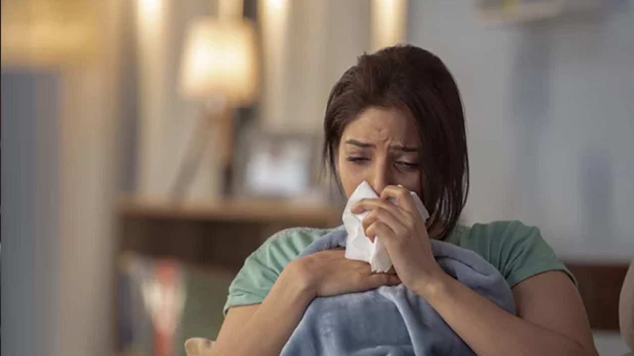 ঋতু পরিবর্তনের সময় কিছু মানুষ কেন অসুস্থ হয়ে পড়ে? যা বলছে বিজ্ঞান