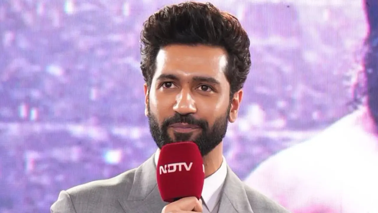 বদলে গেছে ভিকির জীবন