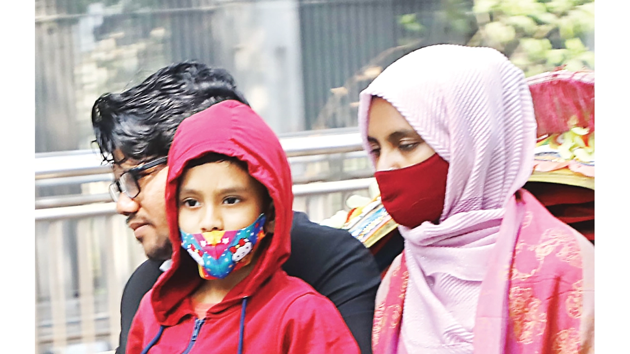 আরও বাড়বে পৌষের শীতের তীব্রতা, স্থবির জনজীবন