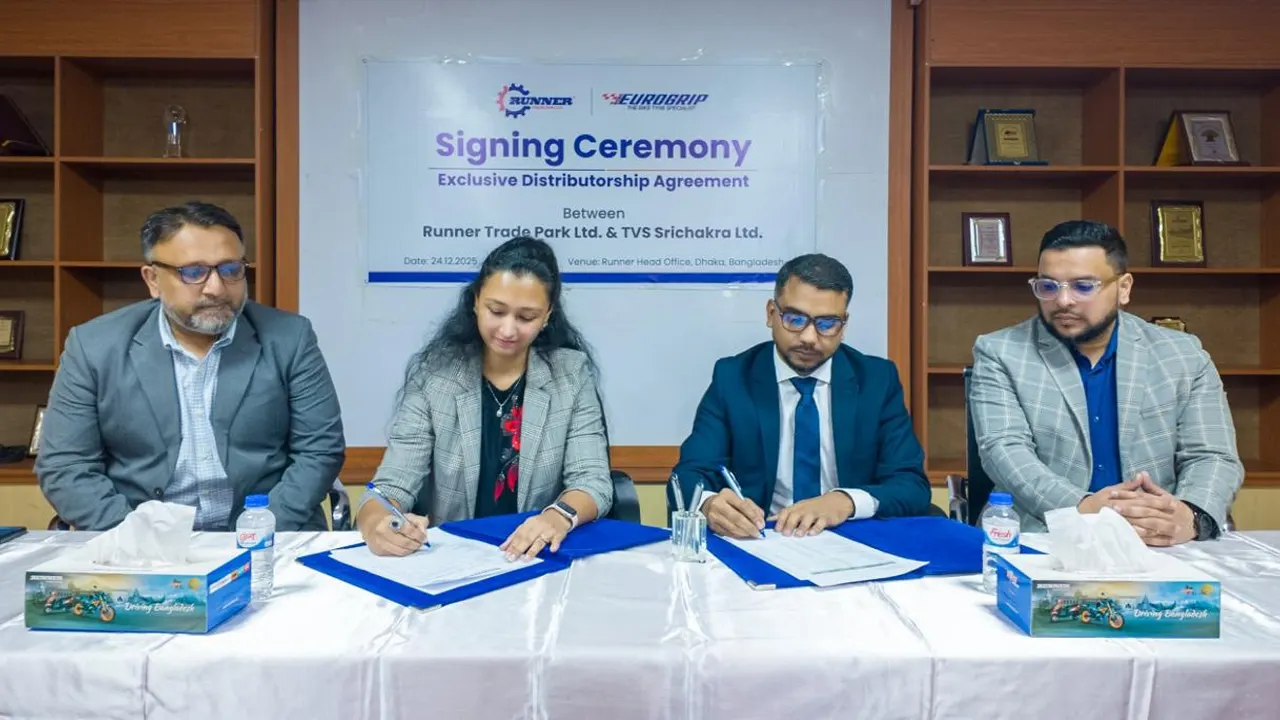 চুক্তিতে রানার ট্রেড পার্ক লিমিটেডের পক্ষে প্রতিষ্ঠানটির ব্যবস্থাপনা পরিচালক রূদাবা তাজিন এবং টিভিএস শ্রীচক্র লিমিটেডের পক্ষে প্রতিষ্ঠানটির বাংলাদেশের কান্ট্রি ম্যানেজার সাহাদাত হাসান শিমুল স্বাক্ষর করেন। ছবি : সংগৃহীত