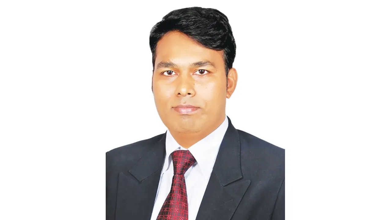 গণঅধিকারের ৩২ বছর বয়সী প্রার্থী ফারদিনের বার্ষিক আয় হাজার কোটি!