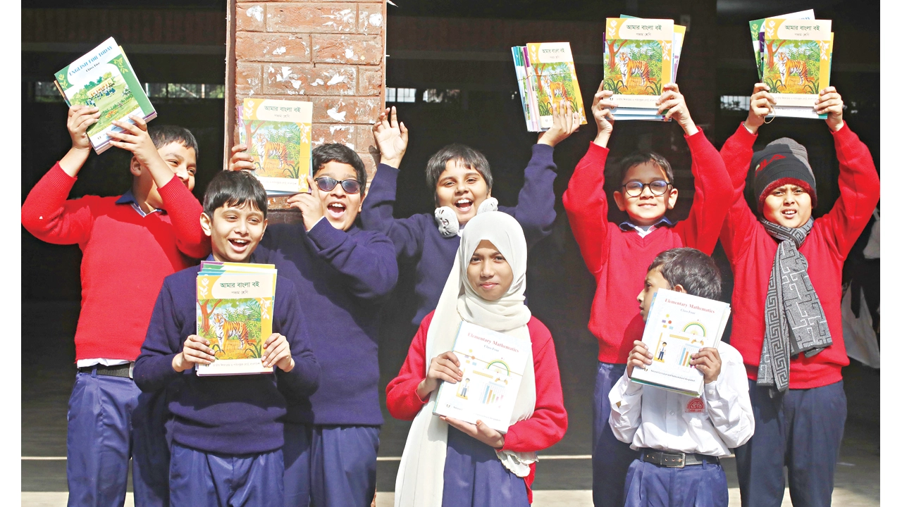 সাড়ে পাঁচ কোটি বই বাকি রেখেই শুরু নতুন শিক্ষাবর্ষ