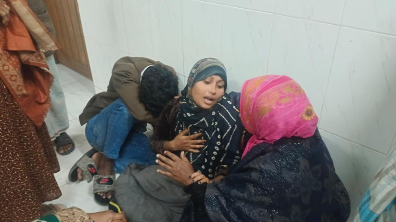 ঢাকা–বরিশাল মহাসড়কে দুর্ঘটনায় নিহত বেড়ে ৭