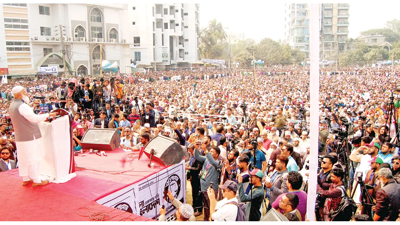 বিভেদ নয়, সবাইকে নিয়ে ঐক্যবদ্ধ দেশ গড়তে চাই