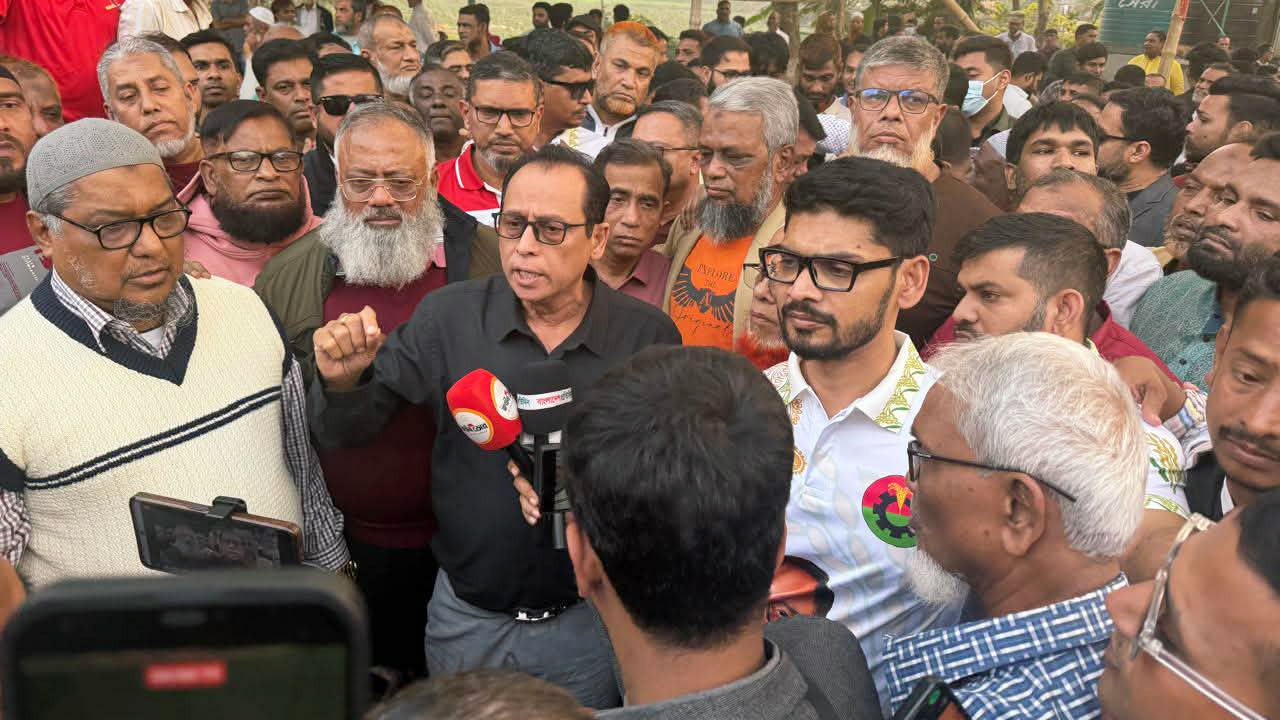 জনগণকে সঙ্গে নিয়ে ইলেকশন ইঞ্জিনিয়ারিং ঠেকানোর ঘোষণা ড. কাইয়ুমের