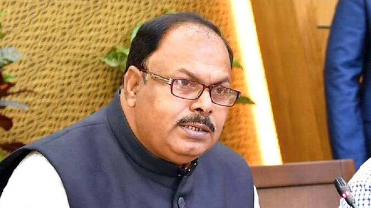 সাবেক প্রতিমন্ত্রী জাকিরের স্ত্রী-সন্তানের দেশত্যাগে নিষেধাজ্ঞা 