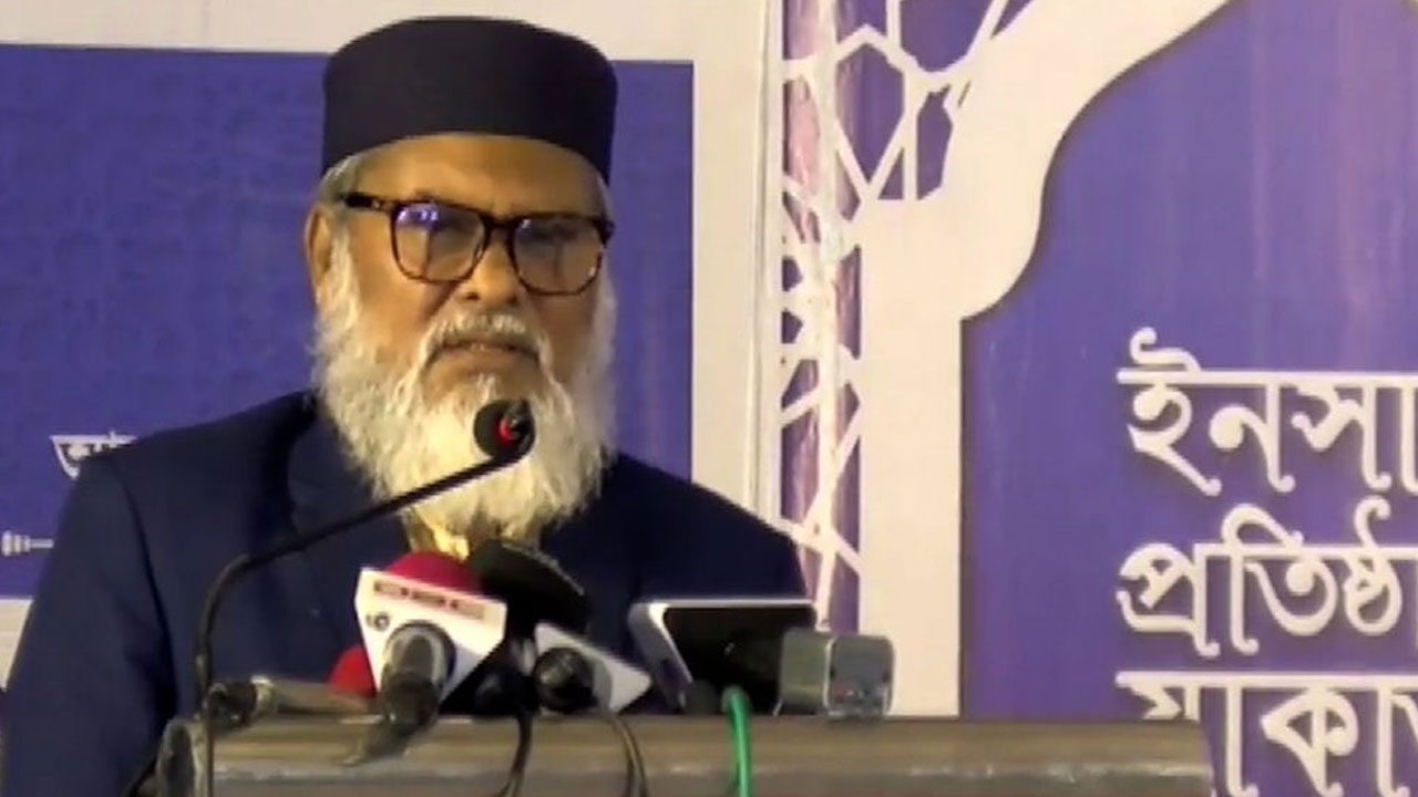 রাজধানীর অফিসার্স ক্লাবে চতুর্দশ জাকাত ফেয়ার-২০২৬-এর উদ্বোধনী অনুষ্ঠানে ধর্ম উপদেষ্টা ড. আ ফ ম খালিদ হোসেন | ছবি : সংগৃহীত