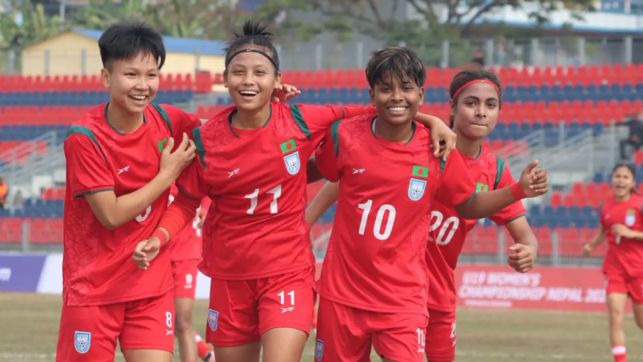 গোলের পর বাংলাদেশের মেয়েদের উচ্ছ্বাস। ছবি : বাফুফে