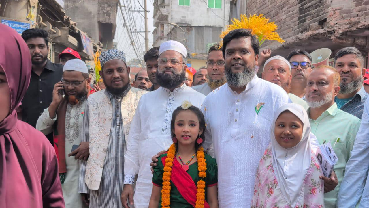 রাজধানীর কদমতলী থানাধীন ৫৮ নম্বর ওয়ার্ডে বিএনপি ও অঙ্গসংগঠনের আয়োজনে এক পথসভায় তানভীর আহমেদ রবিন | ছবি : কালবেলা