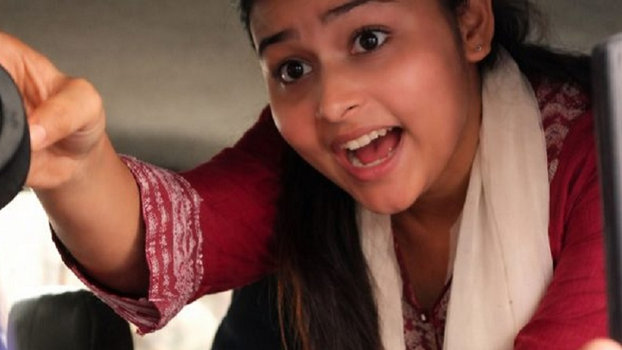 প্রিয়া খান