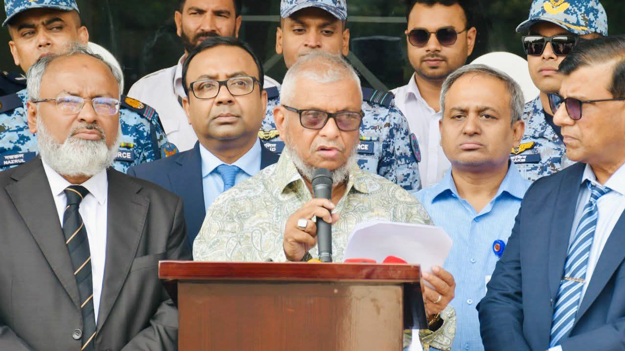 প্রবাসী কল্যাণ ও বৈদেশিক কর্মসংস্থানমন্ত্রী আরিফুল হক চৌধুরী। ছবি : সংগৃহীত