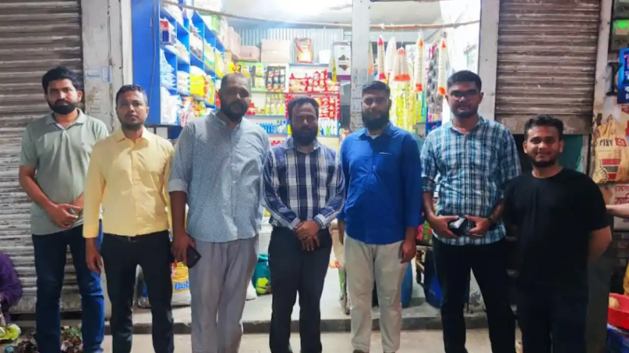 অভিযানচলাকালে ভ্রাম্যমাণ আদালত।  ছবি : কালবেলা