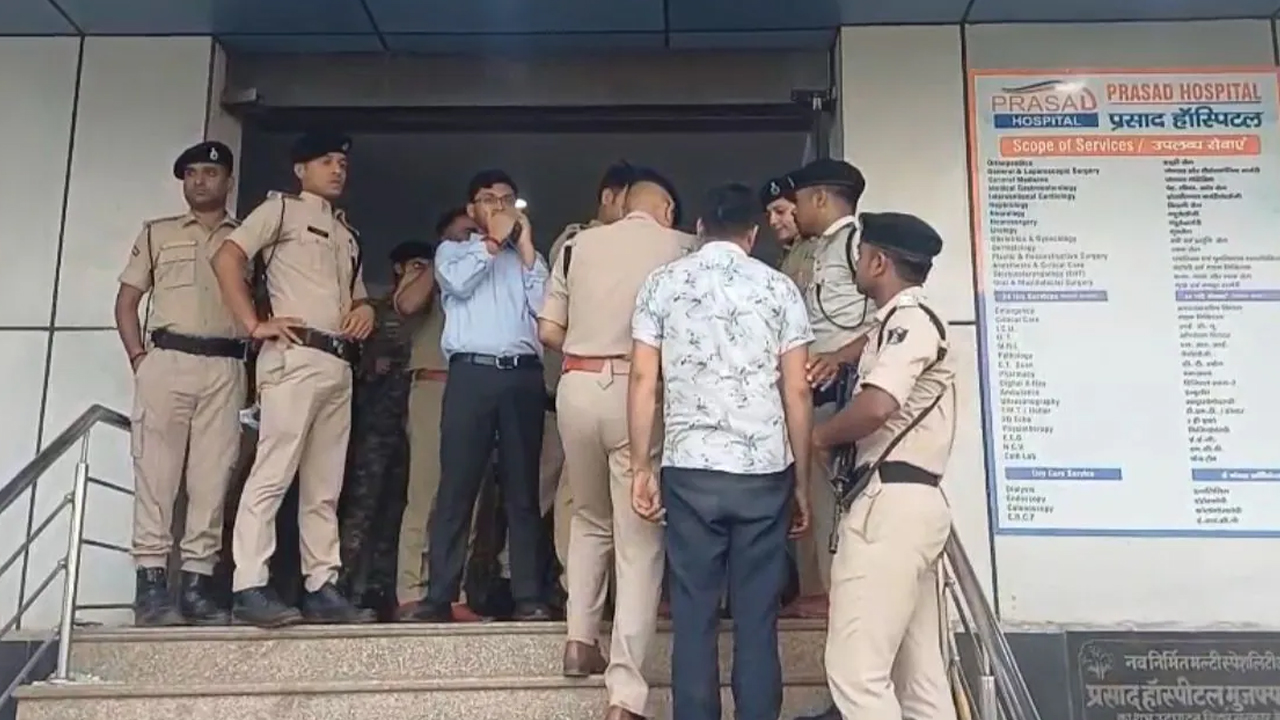 হাসপাতালটি পরিদর্শনে আইনশৃঙ্খলা রক্ষাকারী বাহিনী। ছবি : এনডিটিভি