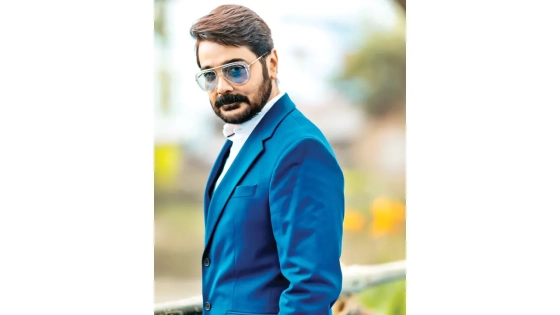 ১০০ সিনেমা হল করবেন প্রসেনজিৎ