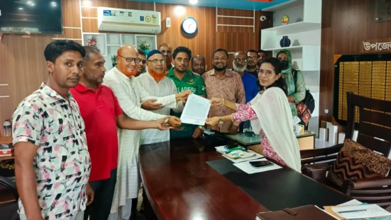 সাতক্ষীরা-৪ আসনে কালীগঞ্জ ও শ্যামনগর রাখার দাবিতে বিএনপির স্মারকলিপি প্রদান। ছবি : কালবেলা