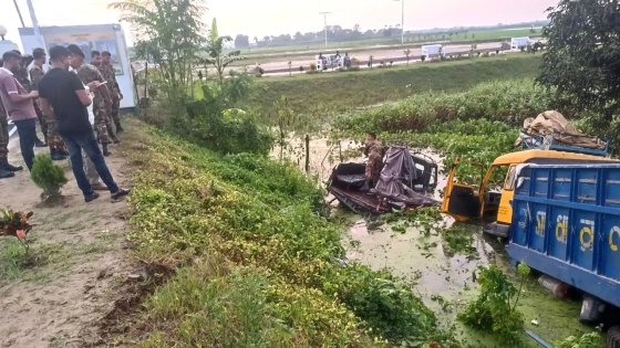 সেনাবাহিনীর গাড়িতে ট্রাকের ধাক্কা, ৮ সদস্য আহত |