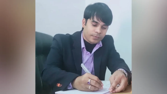 এনবিআইইউ প্রক্টর বরখাস্ত |