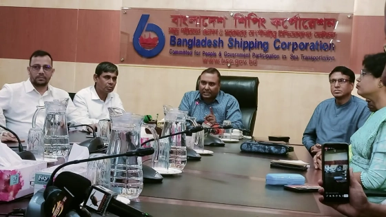 চীন থেকে দুই জাহাজ কিনছে সরকার |